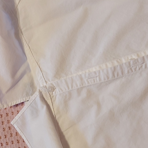 Woman's top - Picture 8 of 9